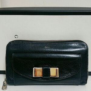 CHLOÉ Lily Black Bow Leather Wallet